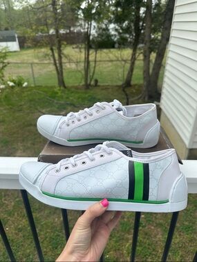 Gucci Monogram Sneakers 191397